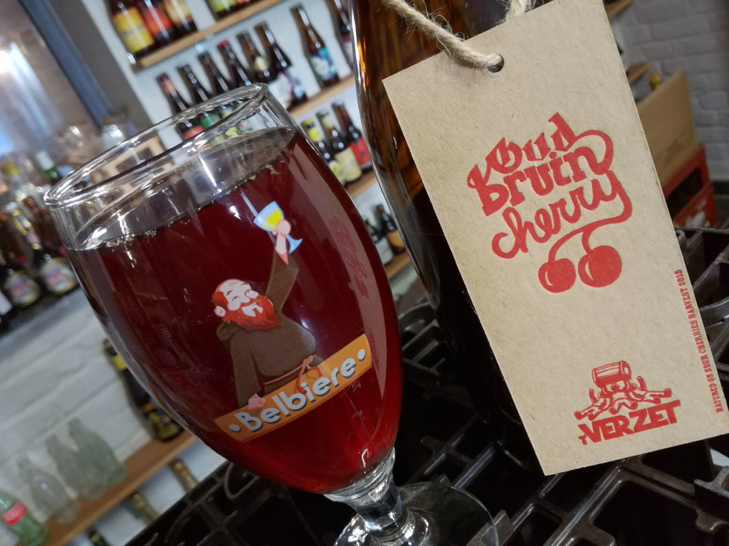 Verzet Oud Bruin Cherry